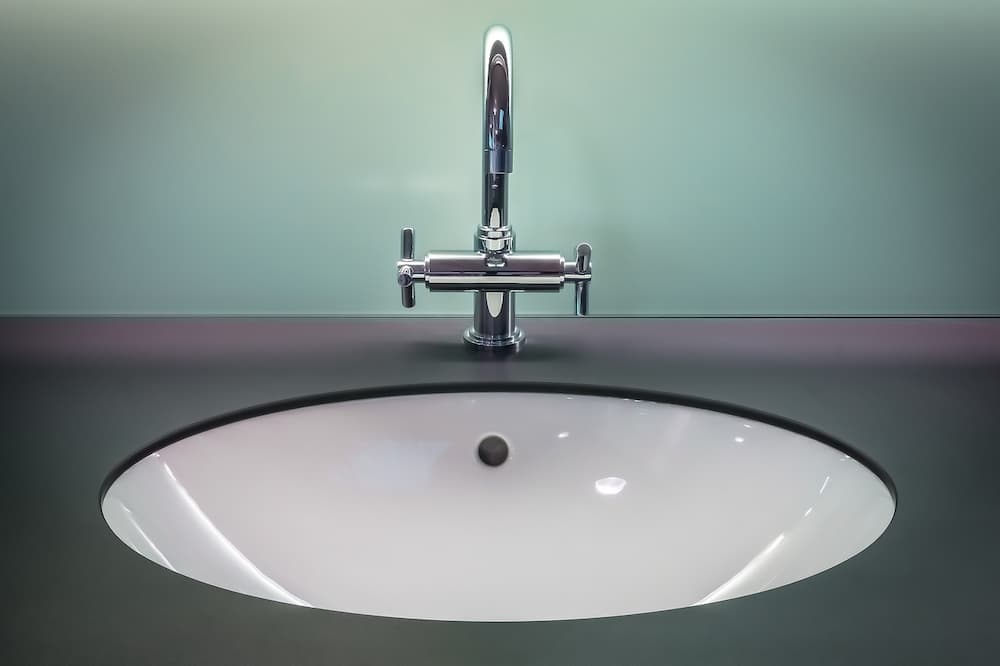 faucet installation services